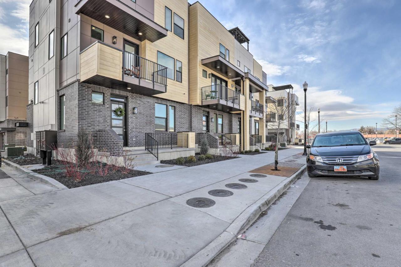 Chic And Sunny Provo Townhome With Rooftop Deck! Exterior photo